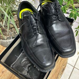 Bostonian black shoes.